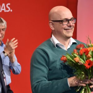 98,4 % für Torsten Albi