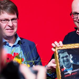 Torsten Albig gratuliert Ralf Stegner
