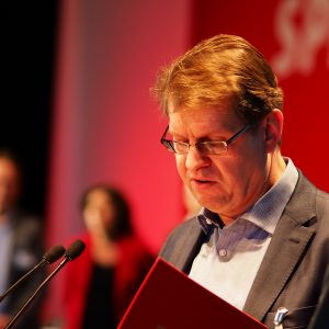 Ralf Stegner ehrt Klaus Klingner