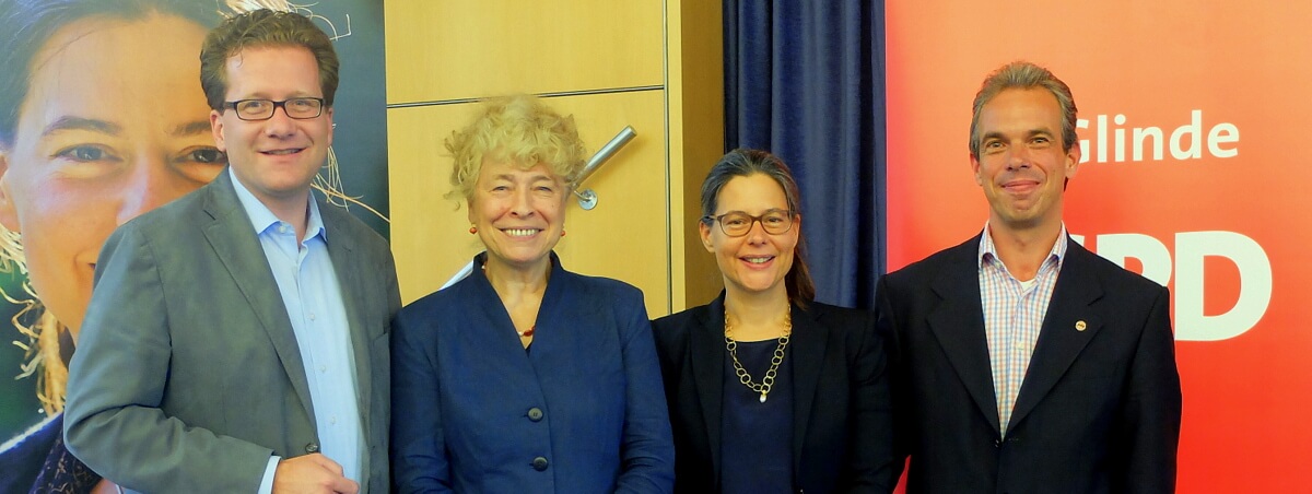 Foto: Martin Habersaat, Gesine Schwan, Nina Scheer, Okke Wismann