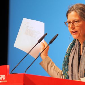 Nina Scheer