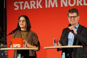 Serpil Midyatli und Ralf Stegner eröffnen den Neujahrsempfang