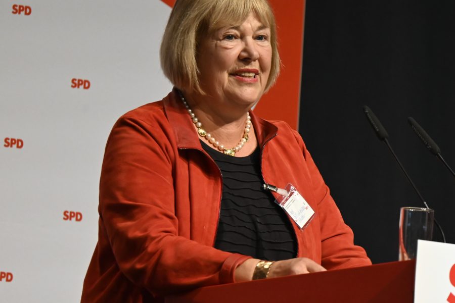 Ulf Kämpfer gratuliert Bettina Hagedorn zur Ernennung als Parlamentarische Staatssekretärin im Umweltministerium